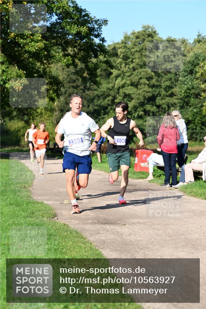 27.09.2026 - 35. Volkslauf durch das schöne Alstertal Dr. Thomas Lammeyer http://msf.ph/oto/10563927 27.09.2026 10:33:41 Laufen 3360, 3100, 167 meine-sportfotos.de