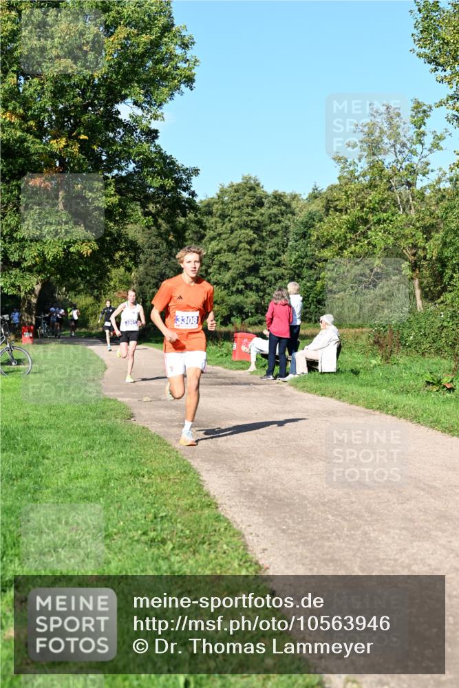 27.09.2026 - 35. Volkslauf durch das schöne Alstertal Dr. Thomas Lammeyer http://msf.ph/oto/10563946 27.09.2026 10:33:47 Laufen 3991, 3308 meine-sportfotos.de