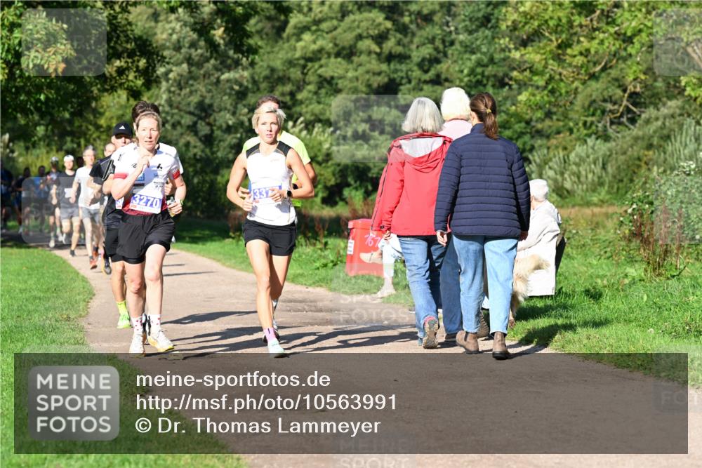 27.09.2026 - 35. Volkslauf durch das schöne Alstertal Dr. Thomas Lammeyer http://msf.ph/oto/10563991 27.09.2026 10:33:59 Laufen 3270 meine-sportfotos.de