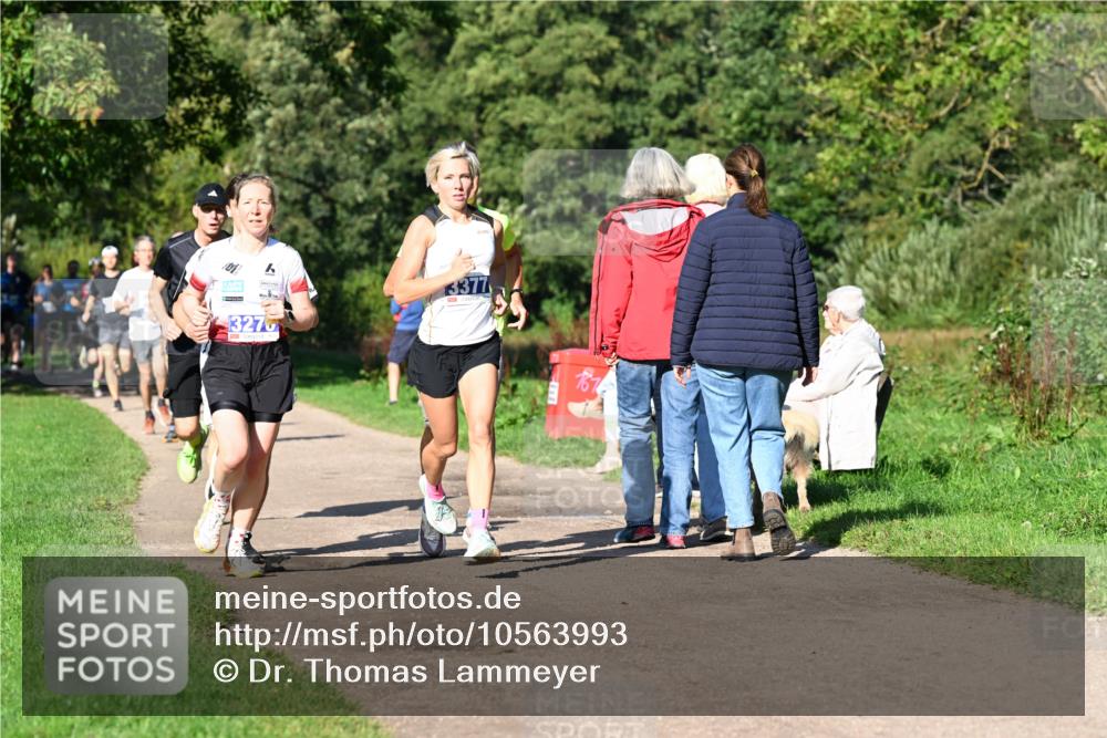 27.09.2026 - 35. Volkslauf durch das schöne Alstertal Dr. Thomas Lammeyer http://msf.ph/oto/10563993 27.09.2026 10:34:00 Laufen  meine-sportfotos.de