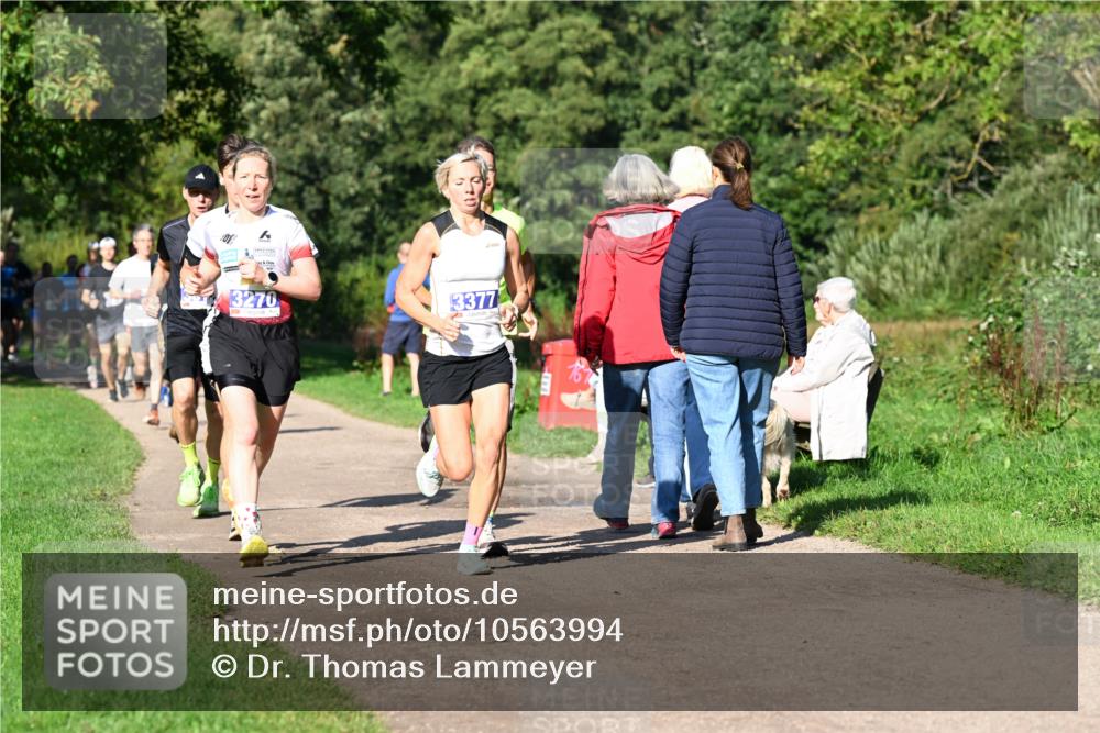 27.09.2026 - 35. Volkslauf durch das schöne Alstertal Dr. Thomas Lammeyer http://msf.ph/oto/10563994 27.09.2026 10:34:00 Laufen 3270, 3377 meine-sportfotos.de