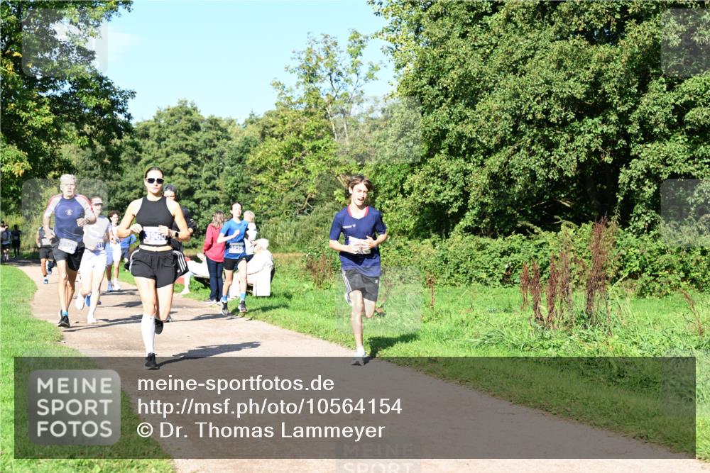 27.09.2026 - 35. Volkslauf durch das schöne Alstertal Dr. Thomas Lammeyer http://msf.ph/oto/10564154 27.09.2026 10:34:24 Laufen 3965 meine-sportfotos.de