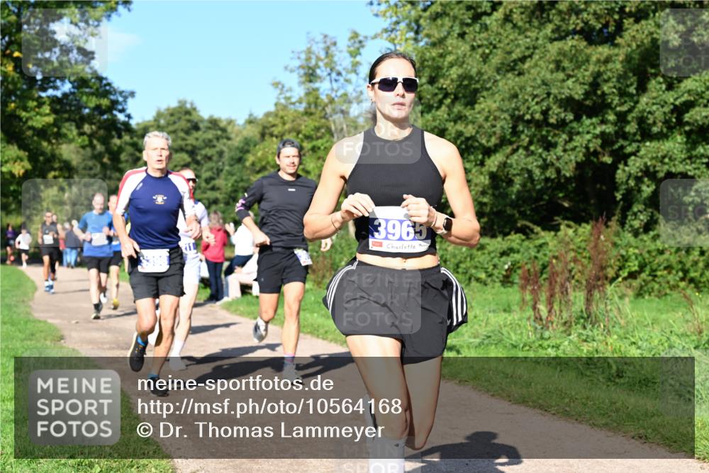 27.09.2026 - 35. Volkslauf durch das schöne Alstertal Dr. Thomas Lammeyer http://msf.ph/oto/10564168 27.09.2026 10:34:26 Laufen 3965 meine-sportfotos.de