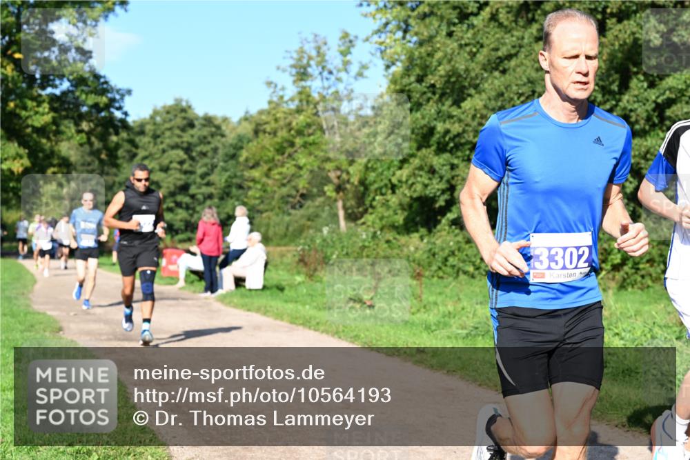 27.09.2026 - 35. Volkslauf durch das schöne Alstertal Dr. Thomas Lammeyer http://msf.ph/oto/10564193 27.09.2026 10:34:31 Laufen 3302 meine-sportfotos.de