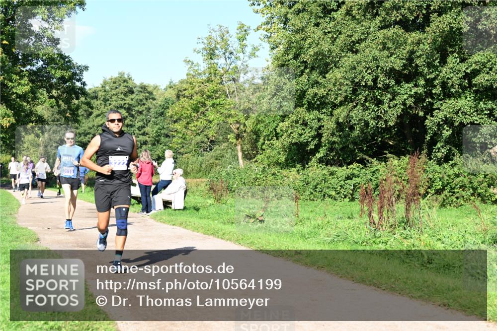 27.09.2026 - 35. Volkslauf durch das schöne Alstertal Dr. Thomas Lammeyer http://msf.ph/oto/10564199 27.09.2026 10:34:32 Laufen  meine-sportfotos.de