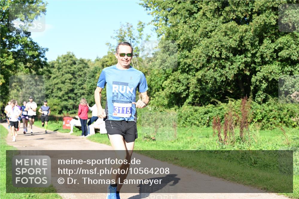 27.09.2026 - 35. Volkslauf durch das schöne Alstertal Dr. Thomas Lammeyer http://msf.ph/oto/10564208 27.09.2026 10:34:35 Laufen 2024, 50, 3115 meine-sportfotos.de