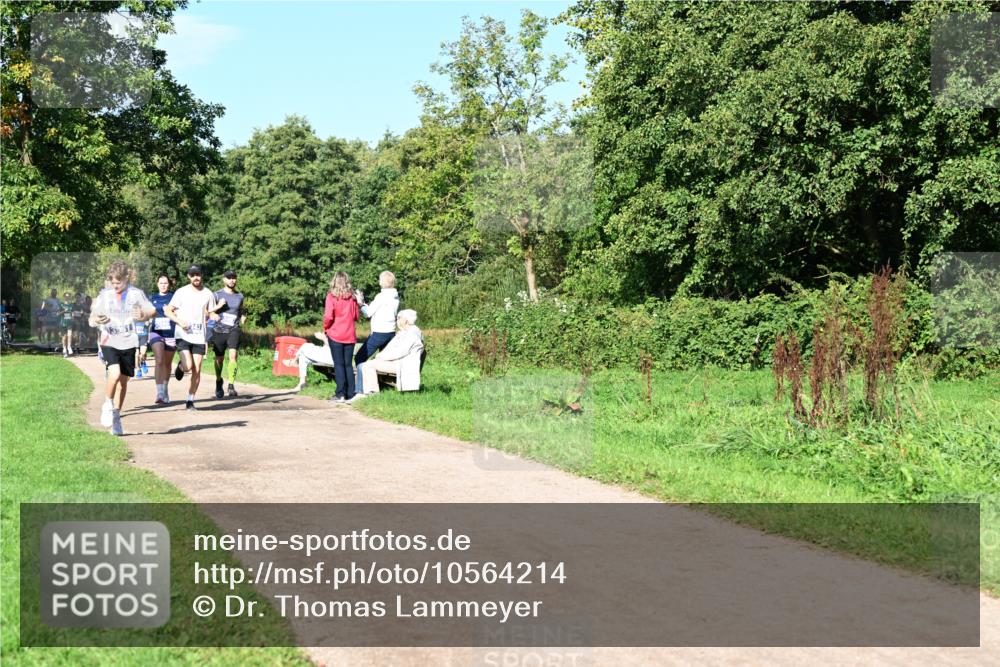 27.09.2026 - 35. Volkslauf durch das schöne Alstertal Dr. Thomas Lammeyer http://msf.ph/oto/10564214 27.09.2026 10:34:36 Laufen 3961 meine-sportfotos.de