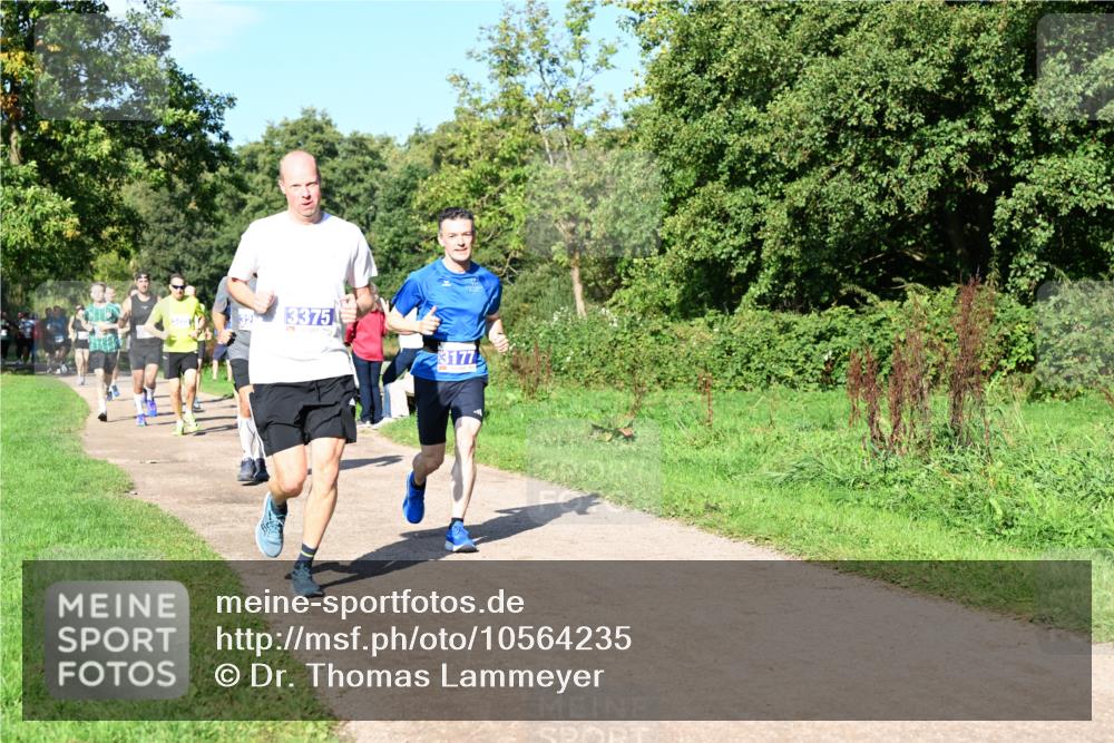27.09.2026 - 35. Volkslauf durch das schöne Alstertal Dr. Thomas Lammeyer http://msf.ph/oto/10564235 27.09.2026 10:34:44 Laufen 3375, 3177 meine-sportfotos.de