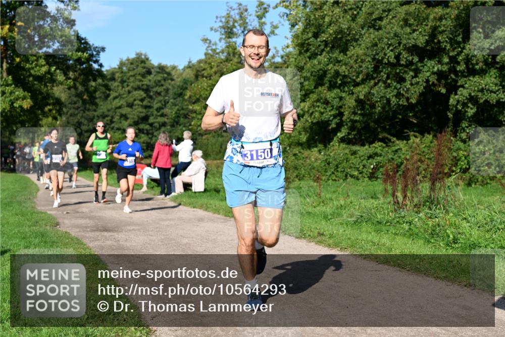 27.09.2026 - 35. Volkslauf durch das schöne Alstertal Dr. Thomas Lammeyer http://msf.ph/oto/10564293 27.09.2026 10:34:53 Laufen 3150 meine-sportfotos.de