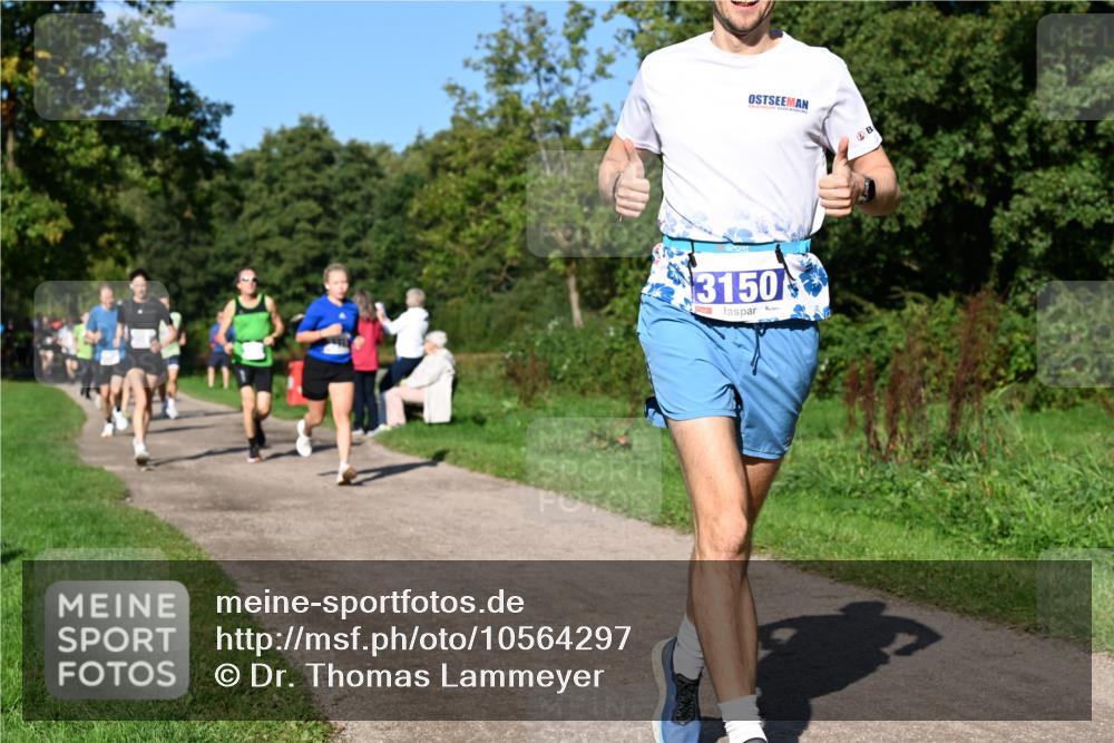 27.09.2026 - 35. Volkslauf durch das schöne Alstertal Dr. Thomas Lammeyer http://msf.ph/oto/10564297 27.09.2026 10:34:53 Laufen 3150 meine-sportfotos.de