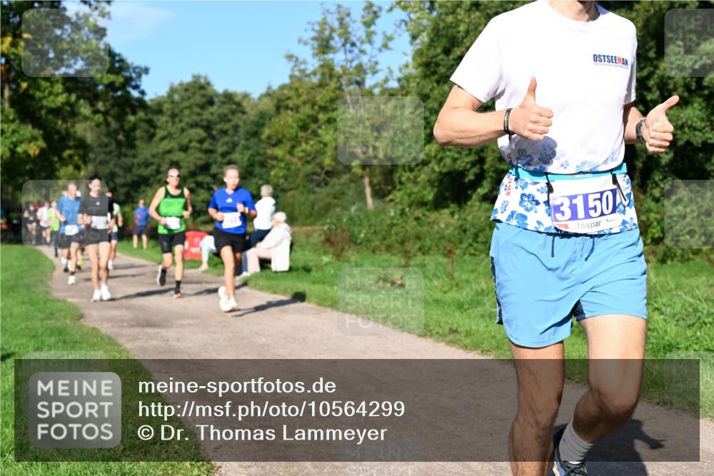 27.09.2026 - 35. Volkslauf durch das schöne Alstertal Dr. Thomas Lammeyer http://msf.ph/oto/10564299 27.09.2026 10:34:53 Laufen 3150 meine-sportfotos.de