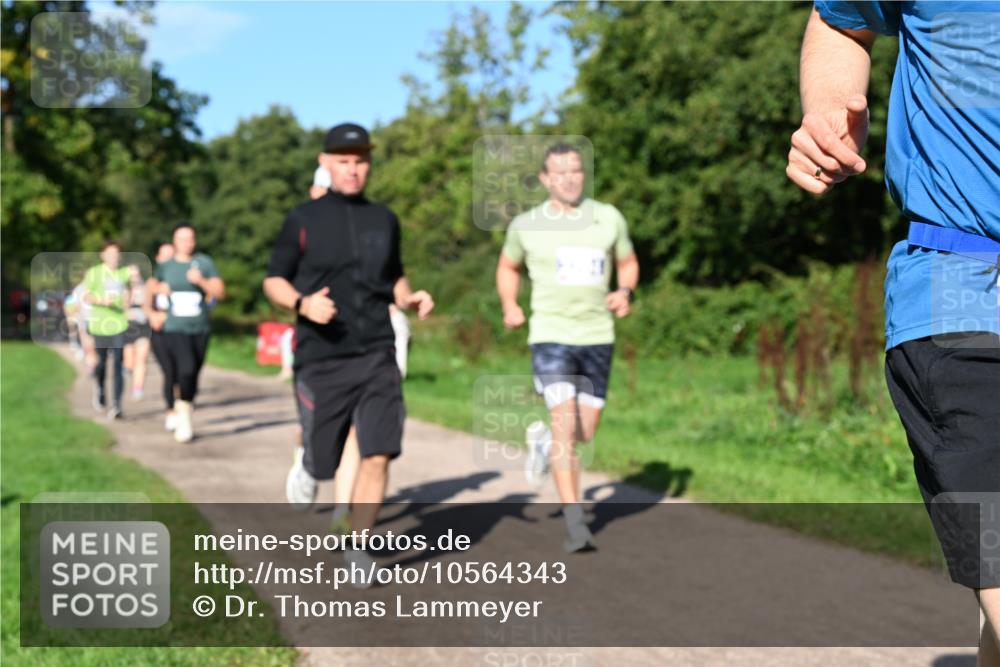 27.09.2026 - 35. Volkslauf durch das schöne Alstertal Dr. Thomas Lammeyer http://msf.ph/oto/10564343 27.09.2026 10:35:00 Laufen  meine-sportfotos.de