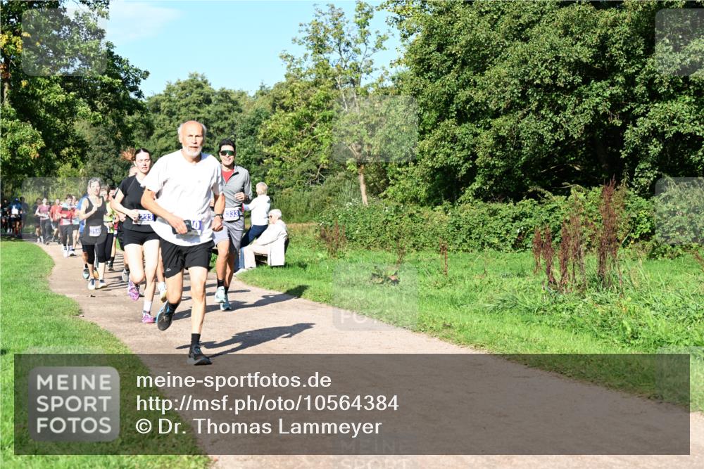 27.09.2026 - 35. Volkslauf durch das schöne Alstertal Dr. Thomas Lammeyer http://msf.ph/oto/10564384 27.09.2026 10:35:07 Laufen 333, 3145 meine-sportfotos.de