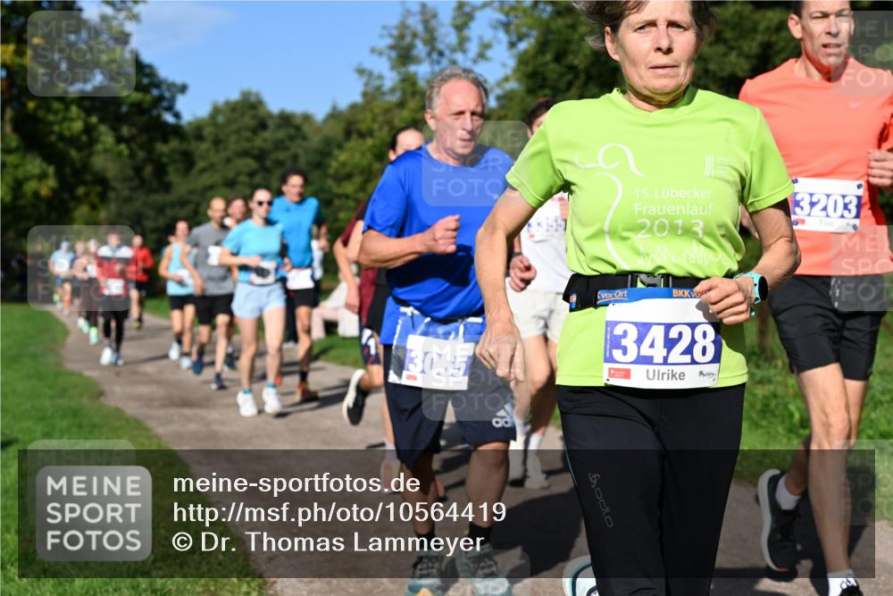 27.09.2026 - 35. Volkslauf durch das schöne Alstertal Dr. Thomas Lammeyer http://msf.ph/oto/10564419 27.09.2026 10:35:13 Laufen 3065, 15, 2013, 3428, 3203, 6 meine-sportfotos.de