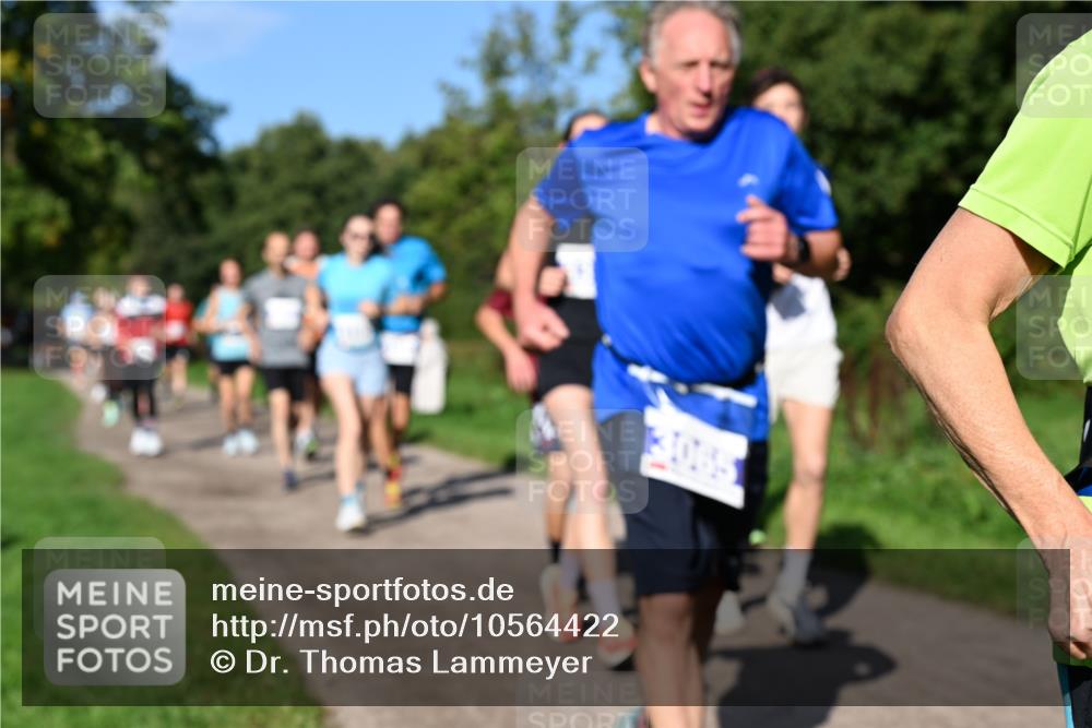 27.09.2026 - 35. Volkslauf durch das schöne Alstertal Dr. Thomas Lammeyer http://msf.ph/oto/10564422 27.09.2026 10:35:13 Laufen 3065 meine-sportfotos.de