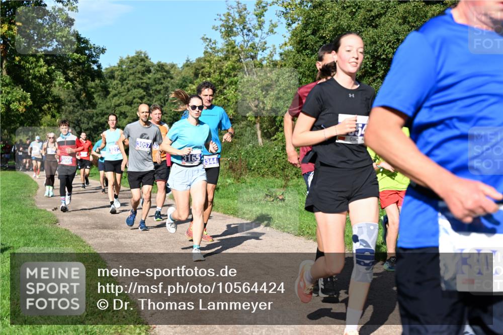 27.09.2026 - 35. Volkslauf durch das schöne Alstertal Dr. Thomas Lammeyer http://msf.ph/oto/10564424 27.09.2026 10:35:14 Laufen 3057, 31654, 300 meine-sportfotos.de