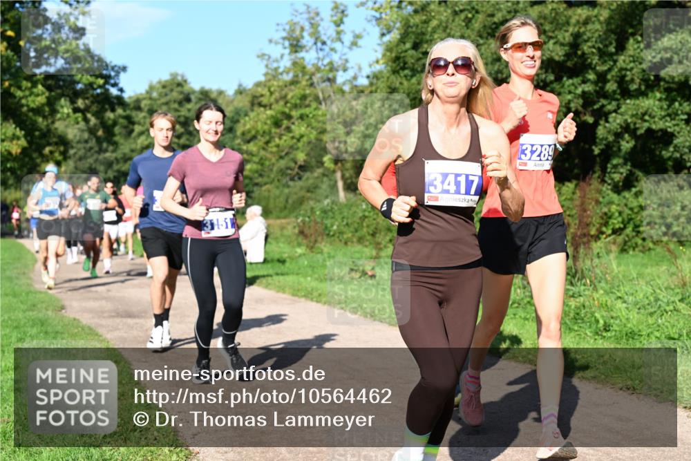 27.09.2026 - 35. Volkslauf durch das schöne Alstertal Dr. Thomas Lammeyer http://msf.ph/oto/10564462 27.09.2026 10:35:21 Laufen 3417, 13289 meine-sportfotos.de