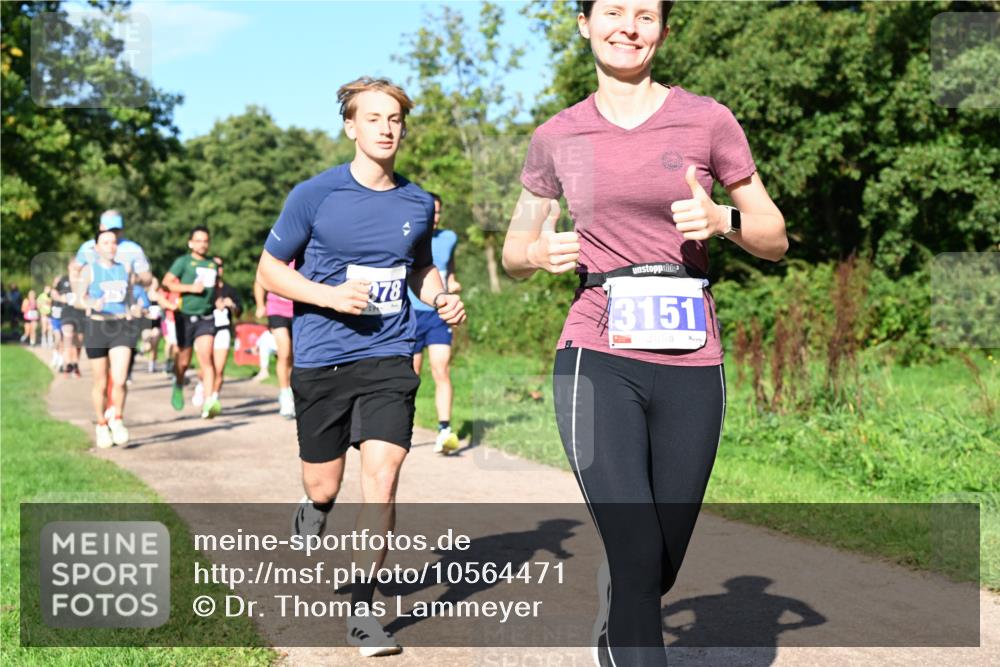 27.09.2026 - 35. Volkslauf durch das schöne Alstertal Dr. Thomas Lammeyer http://msf.ph/oto/10564471 27.09.2026 10:35:22 Laufen 78, 2, 3151 meine-sportfotos.de