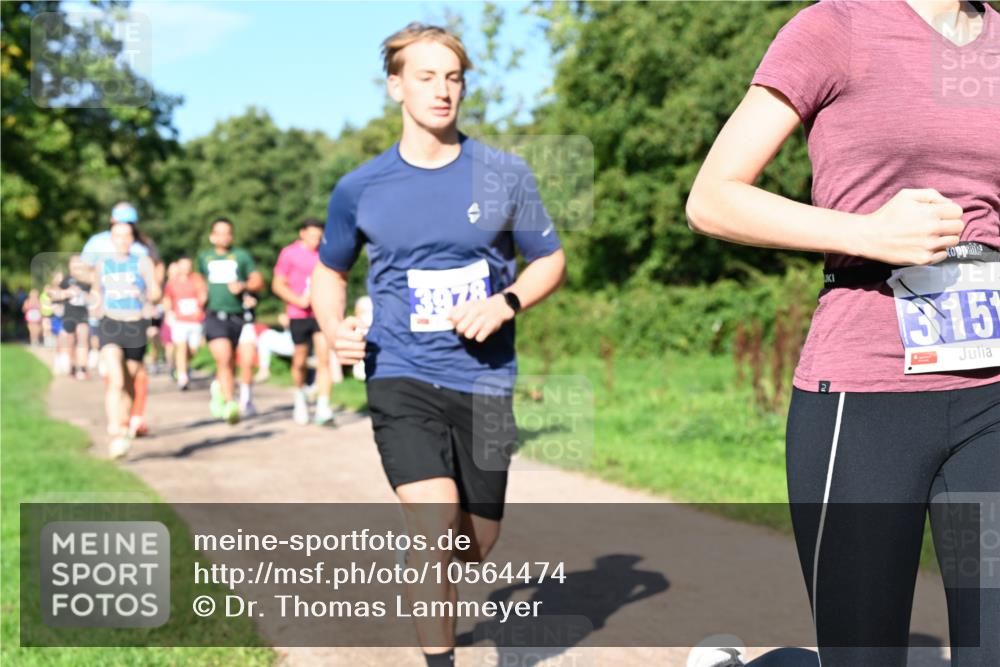 27.09.2026 - 35. Volkslauf durch das schöne Alstertal Dr. Thomas Lammeyer http://msf.ph/oto/10564474 27.09.2026 10:35:22 Laufen 315 meine-sportfotos.de
