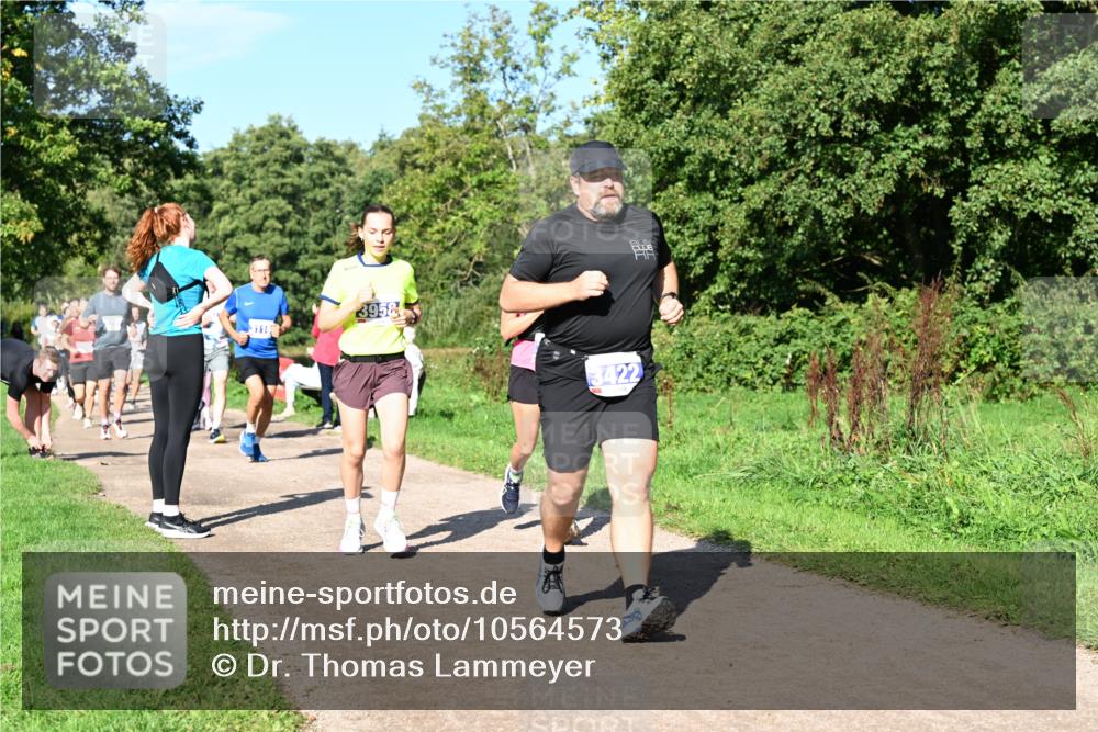 27.09.2026 - 35. Volkslauf durch das schöne Alstertal Dr. Thomas Lammeyer http://msf.ph/oto/10564573 27.09.2026 10:35:37 Laufen 3958, 3422 meine-sportfotos.de