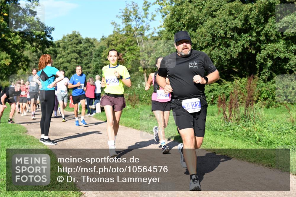27.09.2026 - 35. Volkslauf durch das schöne Alstertal Dr. Thomas Lammeyer http://msf.ph/oto/10564576 27.09.2026 10:35:37 Laufen 3958, 7, 3422 meine-sportfotos.de