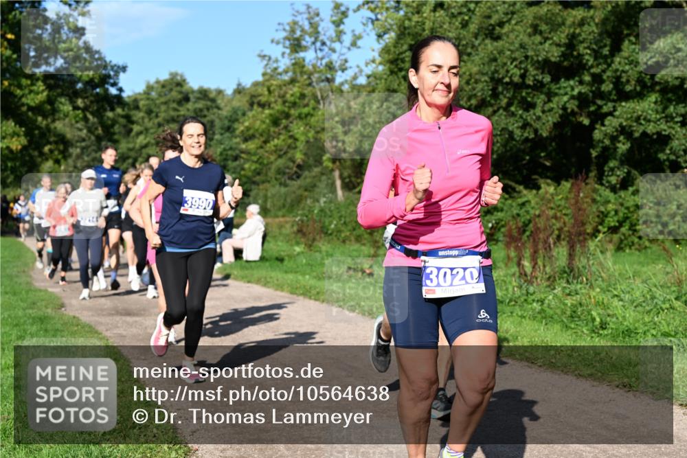 27.09.2026 - 35. Volkslauf durch das schöne Alstertal Dr. Thomas Lammeyer http://msf.ph/oto/10564638 27.09.2026 10:35:46 Laufen 3990, 3020 meine-sportfotos.de