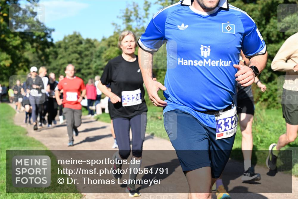 27.09.2026 - 35. Volkslauf durch das schöne Alstertal Dr. Thomas Lammeyer http://msf.ph/oto/10564791 27.09.2026 10:36:09 Laufen 3324, 332 meine-sportfotos.de