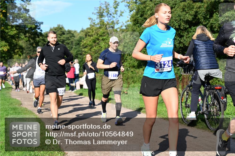 27.09.2026 - 35. Volkslauf durch das schöne Alstertal Dr. Thomas Lammeyer http://msf.ph/oto/10564849 27.09.2026 10:36:17 Laufen 396, 3124 meine-sportfotos.de