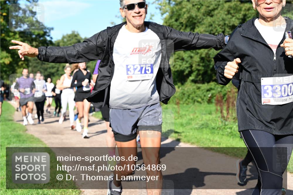 27.09.2026 - 35. Volkslauf durch das schöne Alstertal Dr. Thomas Lammeyer http://msf.ph/oto/10564869 27.09.2026 10:36:20 Laufen 3275, 3300 meine-sportfotos.de