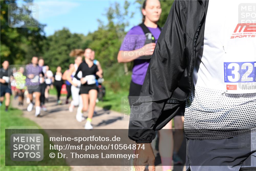 27.09.2026 - 35. Volkslauf durch das schöne Alstertal Dr. Thomas Lammeyer http://msf.ph/oto/10564874 27.09.2026 10:36:21 Laufen 1984, 10, 32 meine-sportfotos.de