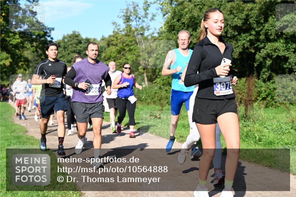 27.09.2026 - 35. Volkslauf durch das schöne Alstertal Dr. Thomas Lammeyer http://msf.ph/oto/10564888 27.09.2026 10:36:23 Laufen 367, 39664, 3975 meine-sportfotos.de