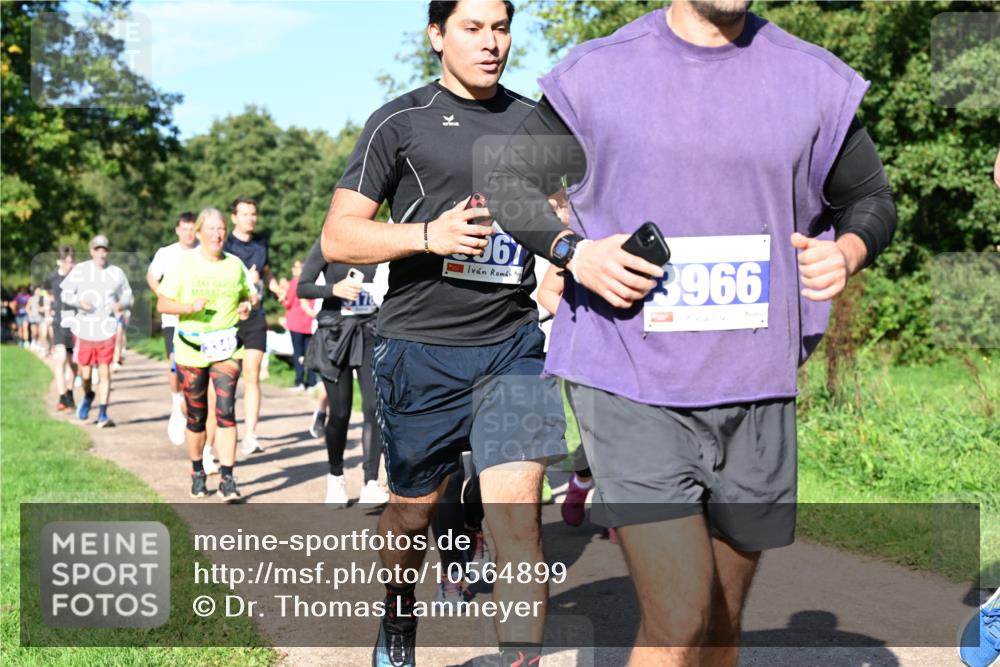 27.09.2026 - 35. Volkslauf durch das schöne Alstertal Dr. Thomas Lammeyer http://msf.ph/oto/10564899 27.09.2026 10:36:25 Laufen 361, 3966 meine-sportfotos.de
