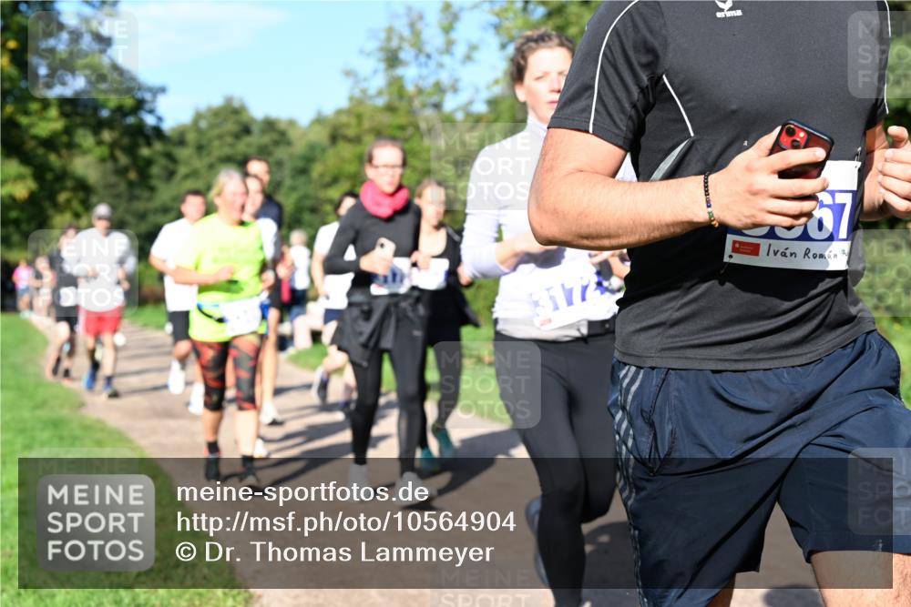 27.09.2026 - 35. Volkslauf durch das schöne Alstertal Dr. Thomas Lammeyer http://msf.ph/oto/10564904 27.09.2026 10:36:25 Laufen 0000000, 10, 67 meine-sportfotos.de