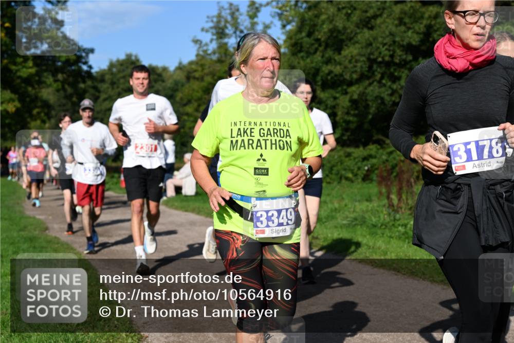 27.09.2026 - 35. Volkslauf durch das schöne Alstertal Dr. Thomas Lammeyer http://msf.ph/oto/10564916 27.09.2026 10:36:27 Laufen 2301, 3178, 3349 meine-sportfotos.de