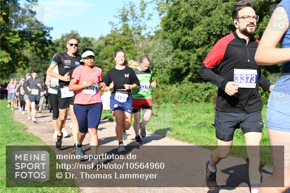 27.09.2026 - 35. Volkslauf durch das schöne Alstertal Dr. Thomas Lammeyer http://msf.ph/oto/10564960 27.09.2026 10:36:34 Laufen 3182, 3373 meine-sportfotos.de