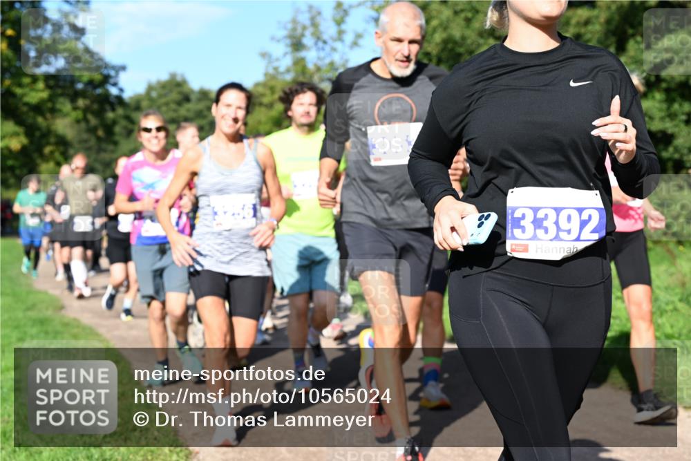 27.09.2026 - 35. Volkslauf durch das schöne Alstertal Dr. Thomas Lammeyer http://msf.ph/oto/10565024 27.09.2026 10:36:43 Laufen 20, 13392 meine-sportfotos.de