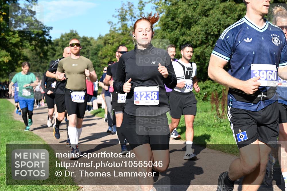 27.09.2026 - 35. Volkslauf durch das schöne Alstertal Dr. Thomas Lammeyer http://msf.ph/oto/10565046 27.09.2026 10:36:46 Laufen 3407, 3236, 73, 3960 meine-sportfotos.de
