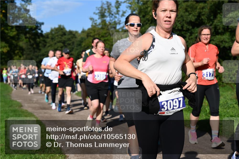 27.09.2026 - 35. Volkslauf durch das schöne Alstertal Dr. Thomas Lammeyer http://msf.ph/oto/10565130 27.09.2026 10:36:57 Laufen 3097, 317 meine-sportfotos.de