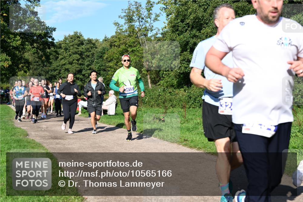 27.09.2026 - 35. Volkslauf durch das schöne Alstertal Dr. Thomas Lammeyer http://msf.ph/oto/10565166 27.09.2026 10:37:01 Laufen 3415 meine-sportfotos.de