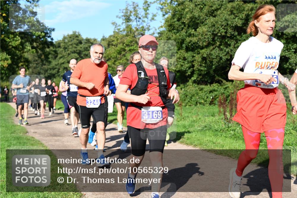 27.09.2026 - 35. Volkslauf durch das schöne Alstertal Dr. Thomas Lammeyer http://msf.ph/oto/10565329 27.09.2026 10:37:20 Laufen 3248, 3169 meine-sportfotos.de