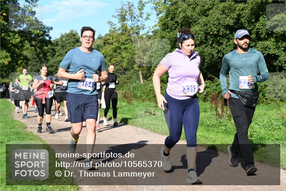 27.09.2026 - 35. Volkslauf durch das schöne Alstertal Dr. Thomas Lammeyer http://msf.ph/oto/10565370 27.09.2026 10:37:24 Laufen 357, 3154, 13393, 1323 meine-sportfotos.de