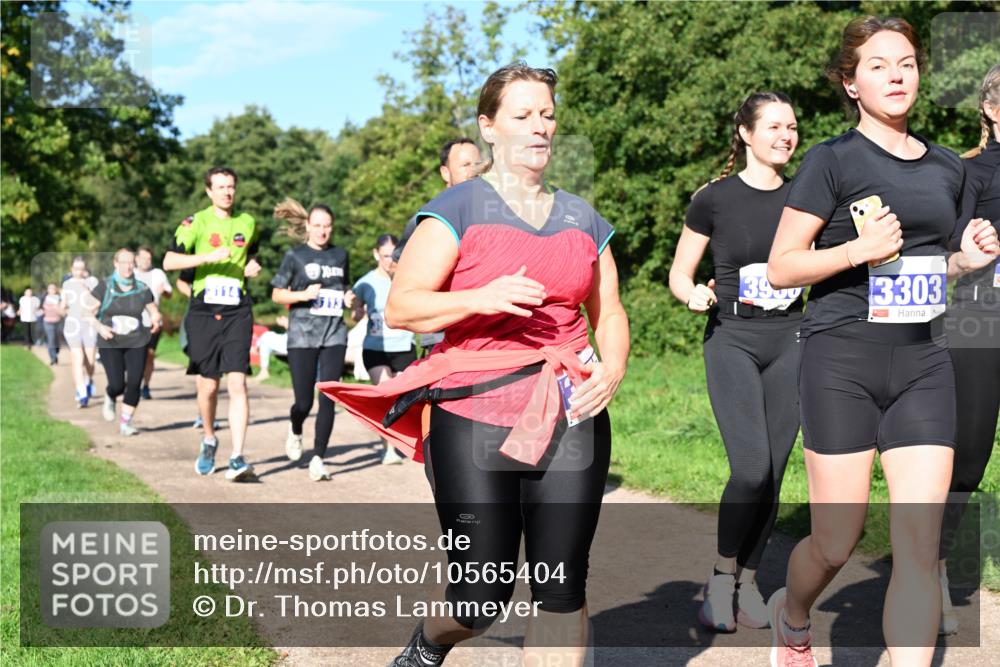 27.09.2026 - 35. Volkslauf durch das schöne Alstertal Dr. Thomas Lammeyer http://msf.ph/oto/10565404 27.09.2026 10:37:28 Laufen 3303 meine-sportfotos.de