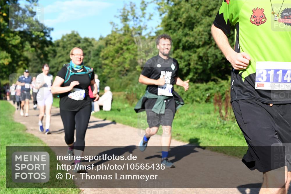 27.09.2026 - 35. Volkslauf durch das schöne Alstertal Dr. Thomas Lammeyer http://msf.ph/oto/10565436 27.09.2026 10:37:32 Laufen 3114 meine-sportfotos.de