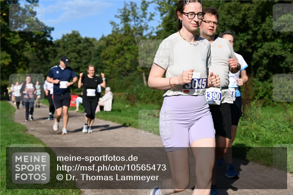 27.09.2026 - 35. Volkslauf durch das schöne Alstertal Dr. Thomas Lammeyer http://msf.ph/oto/10565473 27.09.2026 10:37:35 Laufen 3045, 3908 meine-sportfotos.de