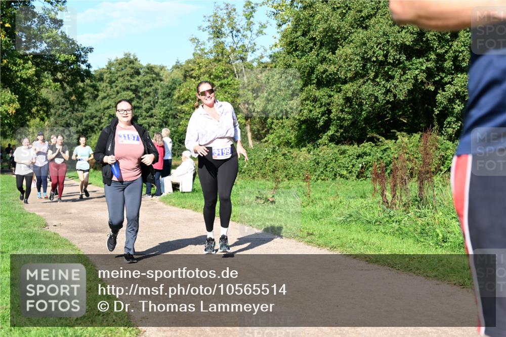 27.09.2026 - 35. Volkslauf durch das schöne Alstertal Dr. Thomas Lammeyer http://msf.ph/oto/10565514 27.09.2026 10:37:40 Laufen 3197, 3199 meine-sportfotos.de