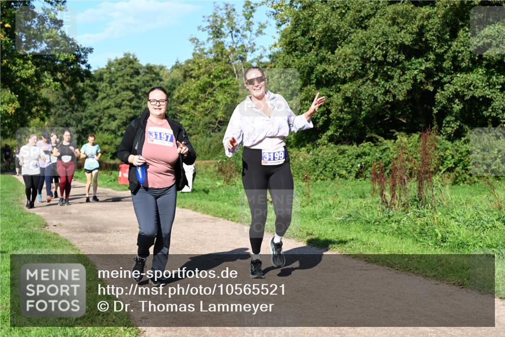 27.09.2026 - 35. Volkslauf durch das schöne Alstertal Dr. Thomas Lammeyer http://msf.ph/oto/10565521 27.09.2026 10:37:41 Laufen 3197, 3199 meine-sportfotos.de