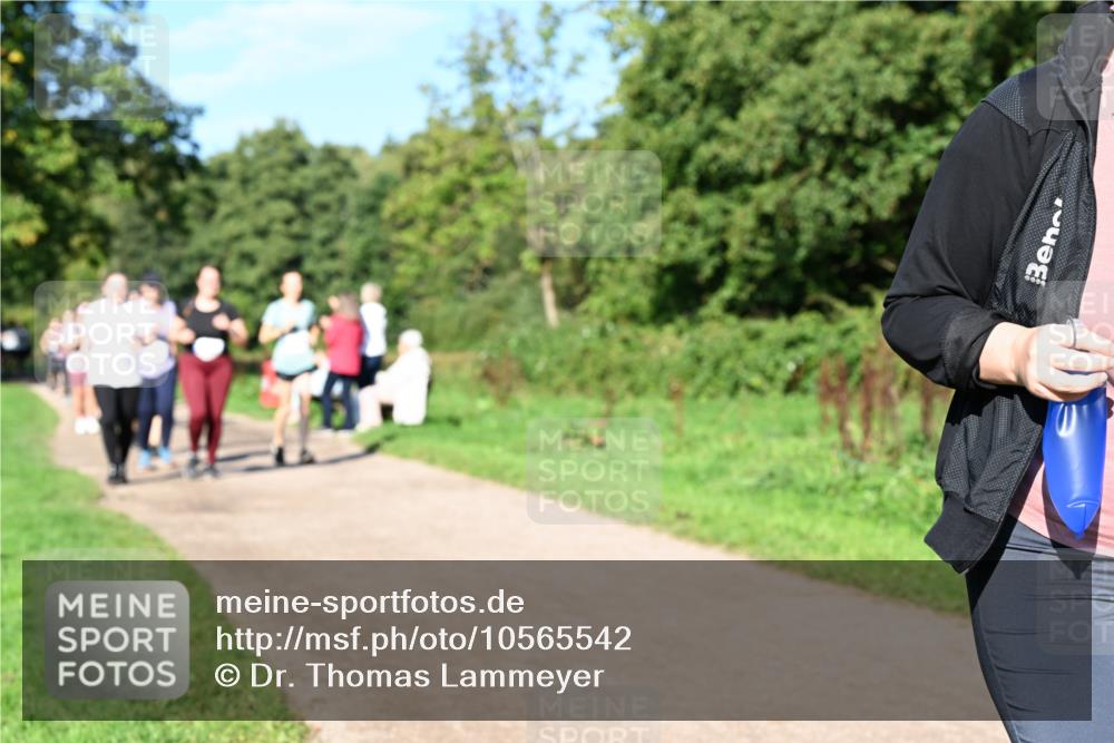 27.09.2026 - 35. Volkslauf durch das schöne Alstertal Dr. Thomas Lammeyer http://msf.ph/oto/10565542 27.09.2026 10:37:43 Laufen  meine-sportfotos.de