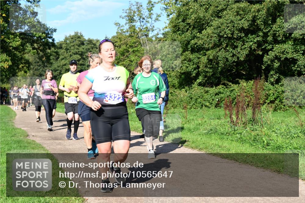 27.09.2026 - 35. Volkslauf durch das schöne Alstertal Dr. Thomas Lammeyer http://msf.ph/oto/10565647 27.09.2026 10:37:55 Laufen 792, 13322, 3284 meine-sportfotos.de
