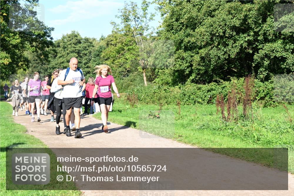 27.09.2026 - 35. Volkslauf durch das schöne Alstertal Dr. Thomas Lammeyer http://msf.ph/oto/10565724 27.09.2026 10:38:07 Laufen 3108, 3218 meine-sportfotos.de