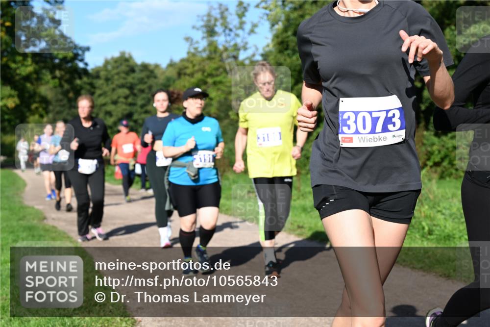 27.09.2026 - 35. Volkslauf durch das schöne Alstertal Dr. Thomas Lammeyer http://msf.ph/oto/10565843 27.09.2026 10:38:20 Laufen 191, 3073 meine-sportfotos.de